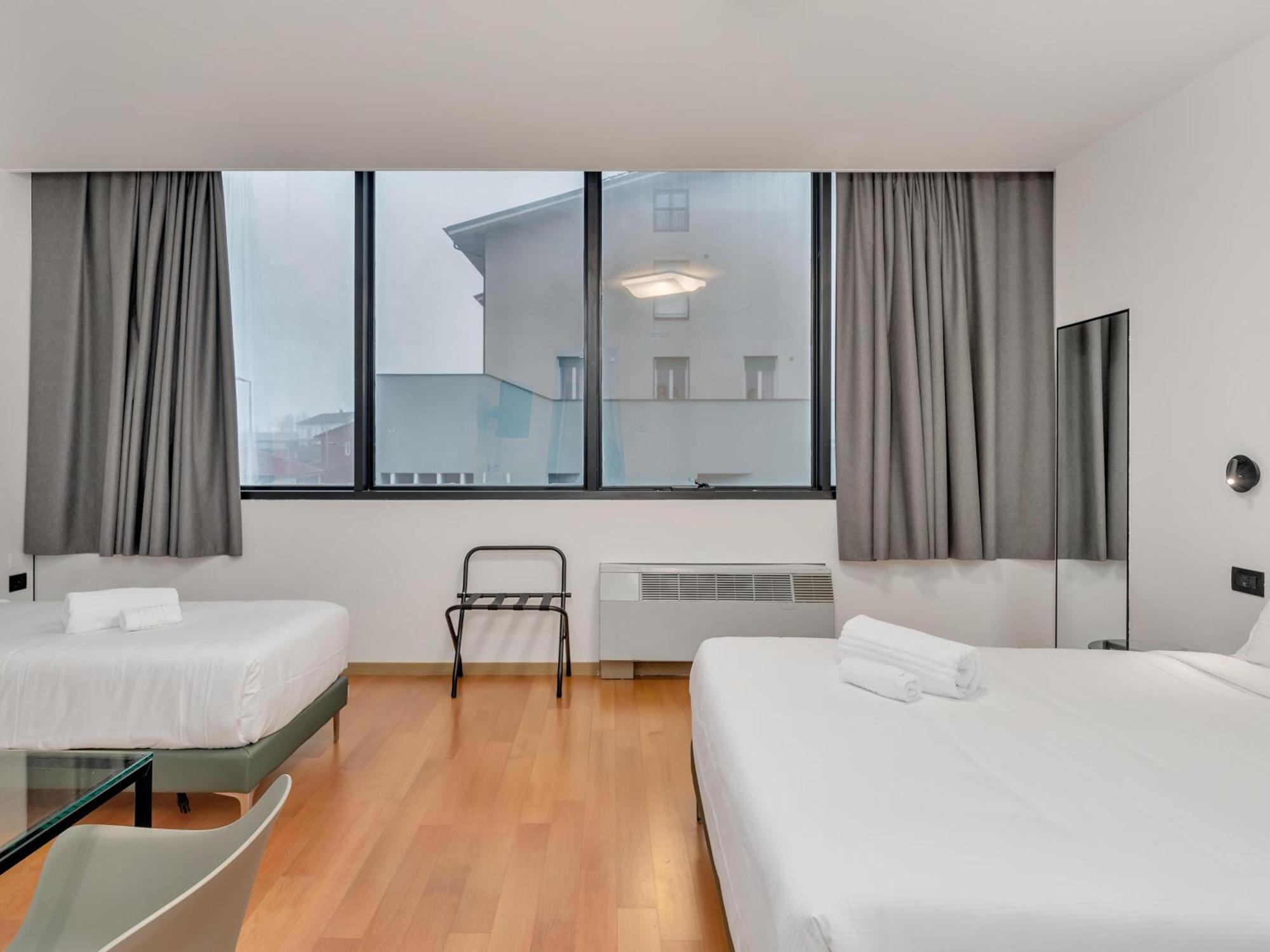 B&B Hotel Alba Eksteriør bilde